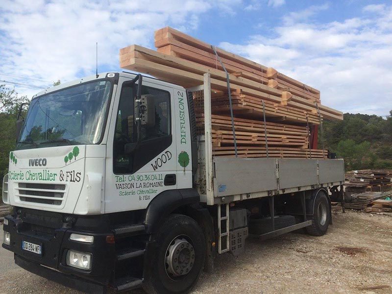Vente bois de construction Vaison-la-Romaine